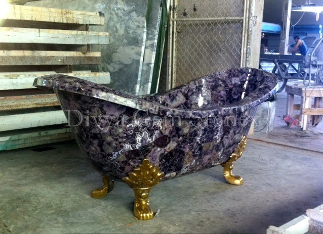 Amethyst Bathtub 2